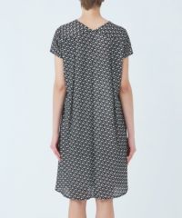 モデル着用画像(ブラック)