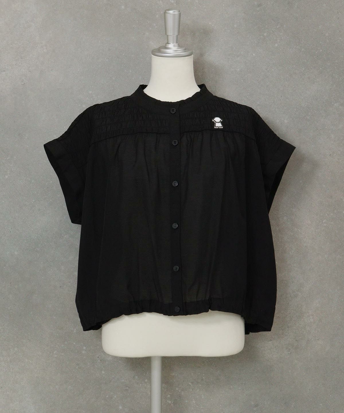 シャーリング切替ブラウス(ブラック)