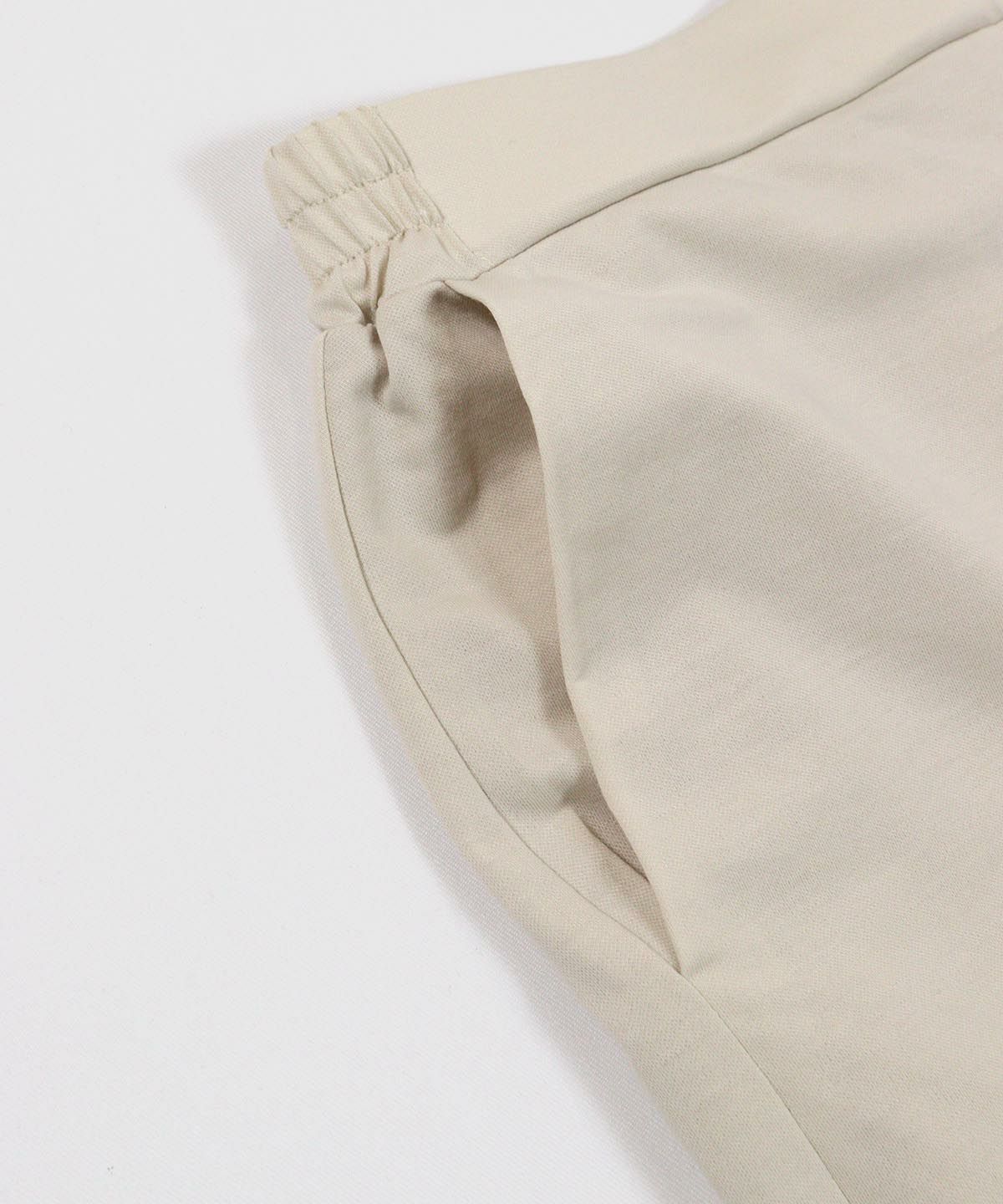 ポケット(ベージュ)