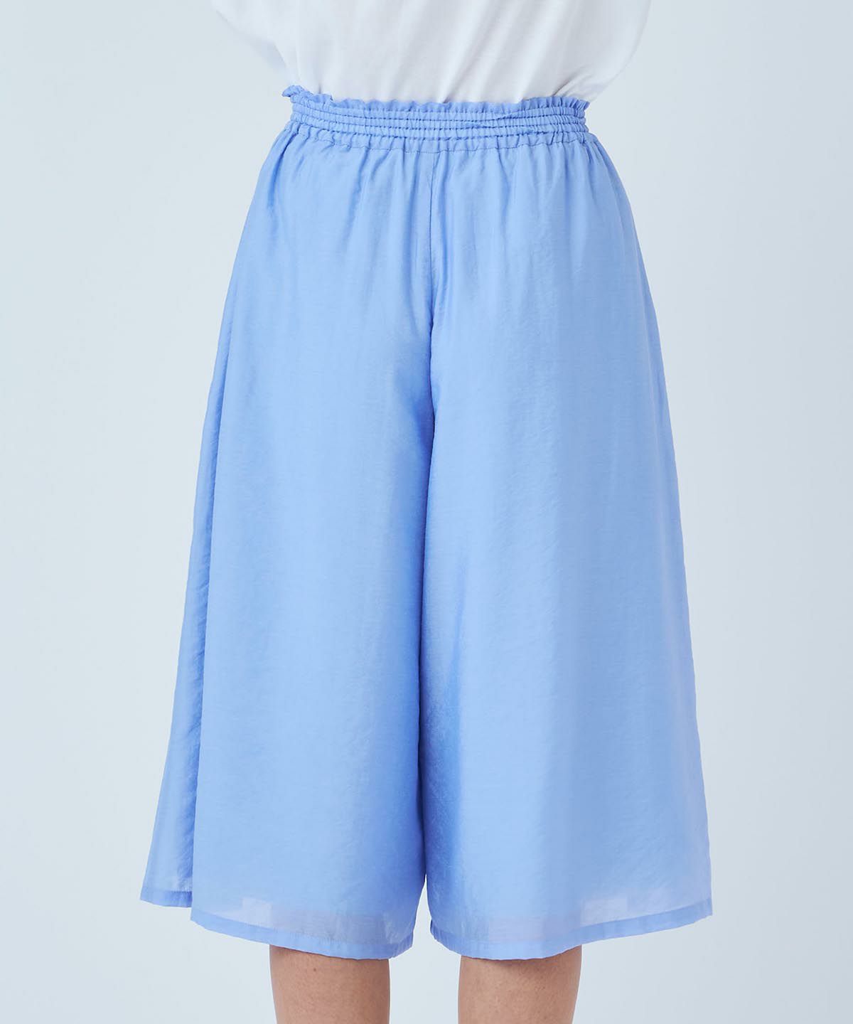 モデル着用画像(ライトブルー)