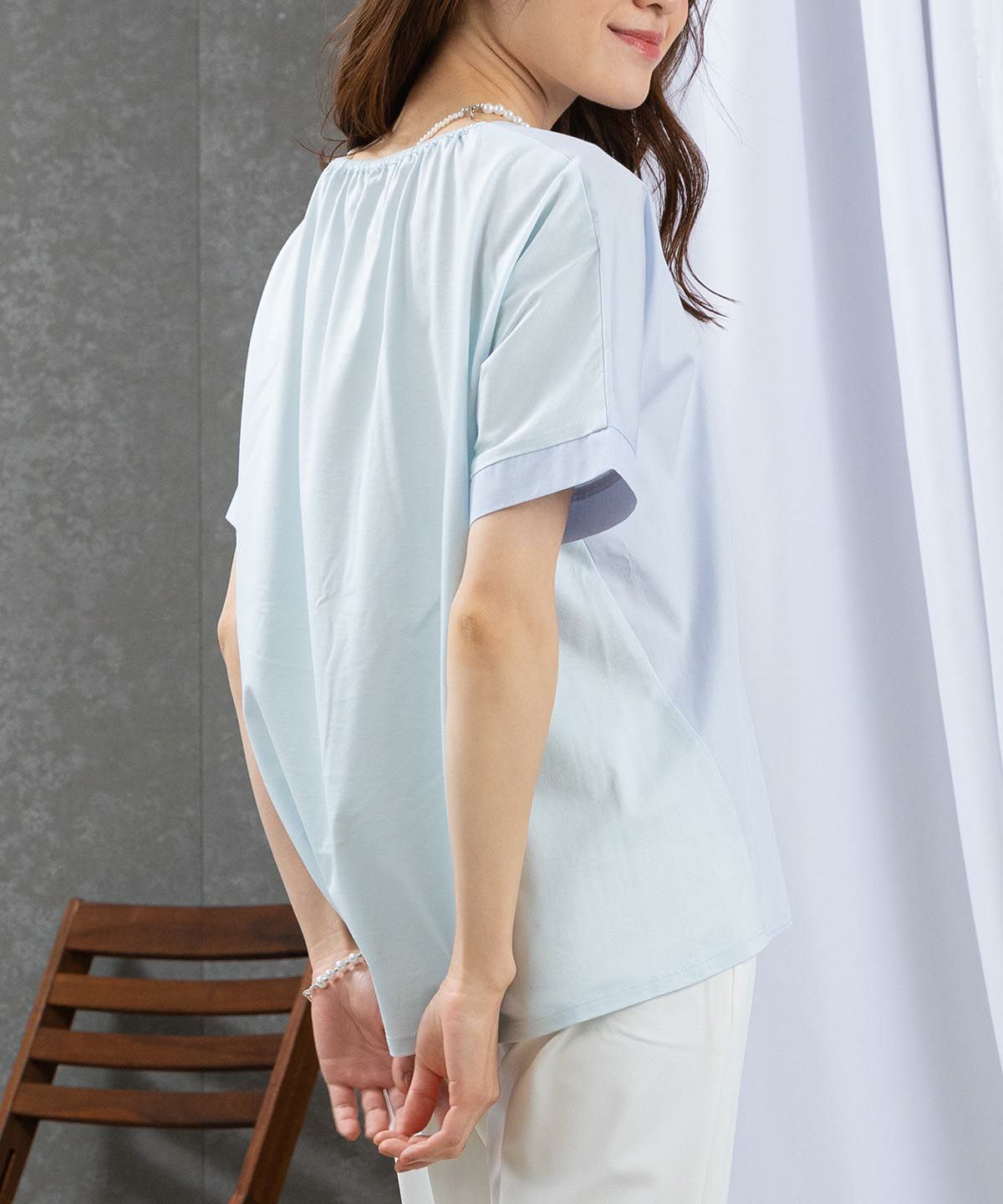 モデル着用画像(ブルー)