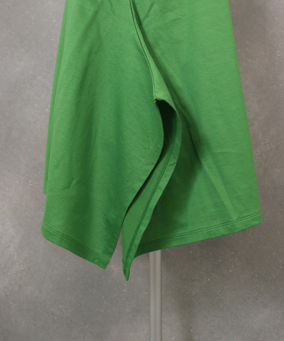 裾(グリーン)