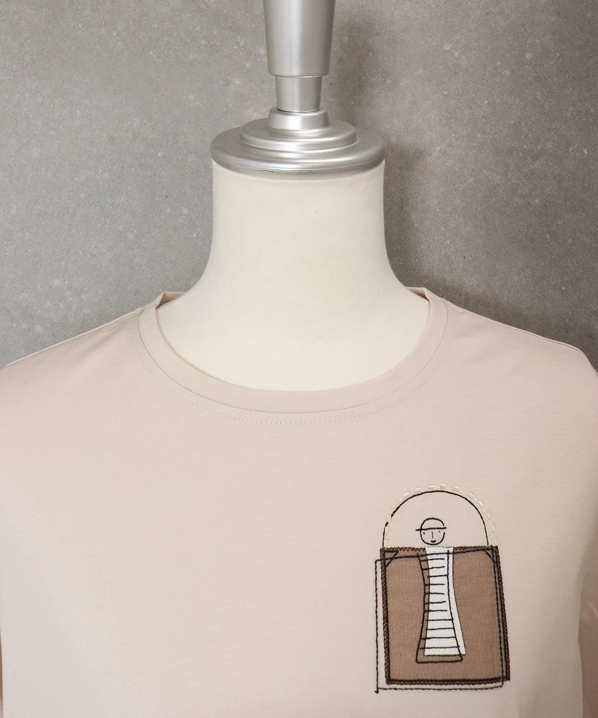 首元部分（ベージュ）