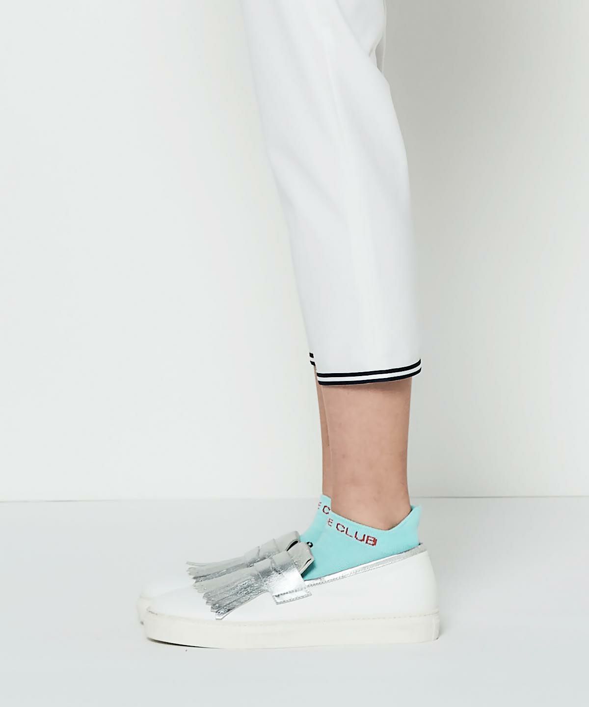 モデル着用画像（ライトブルー）