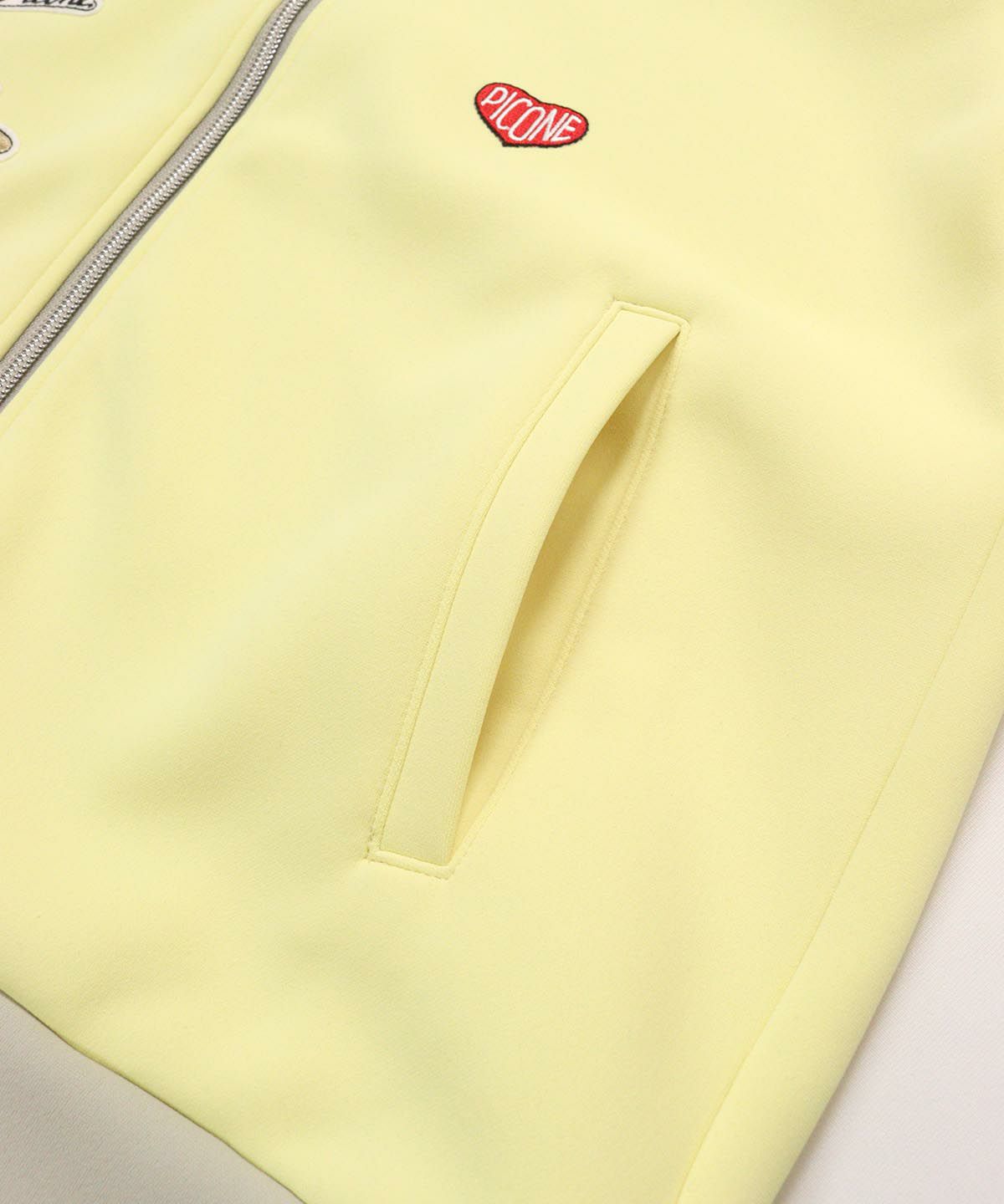 ワッペン付ジップブルゾン|ピッコーネクラブ - ゴルフウェアや婦人服通販