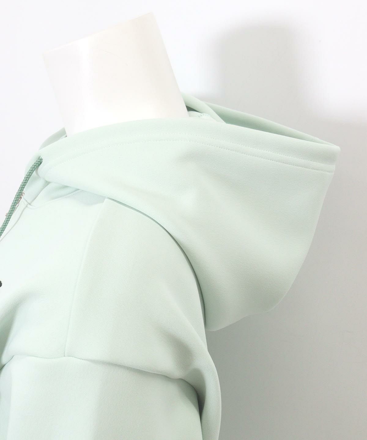 フード（ライトグリーン）