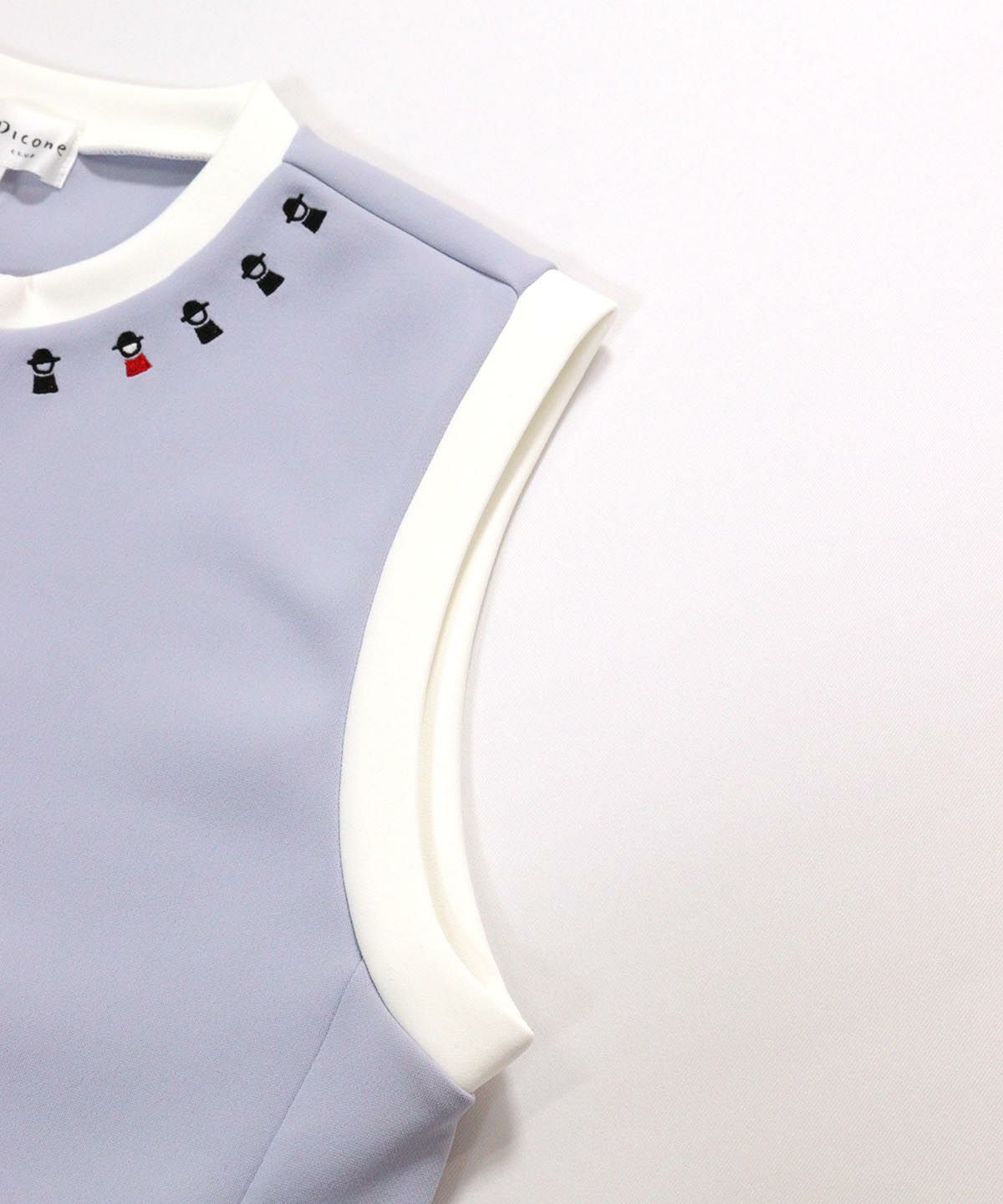 袖口（ライトブルー）