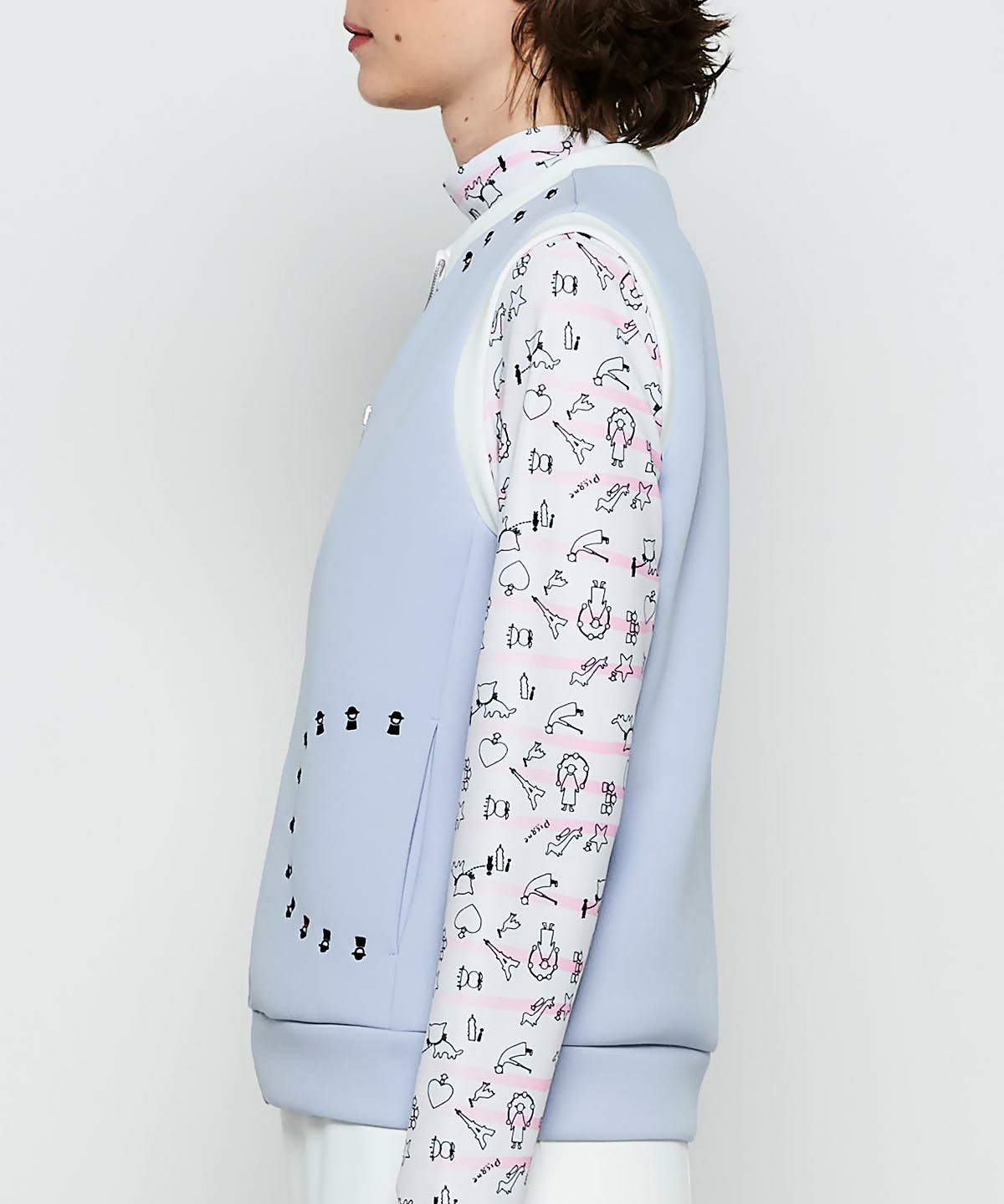 モデル着用画像（ライトブルー）