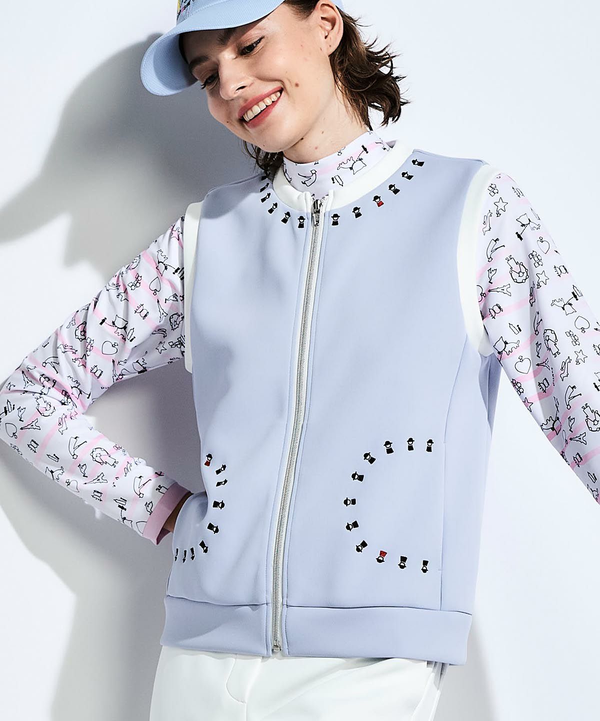 モデル着用画像（ライトブルー）