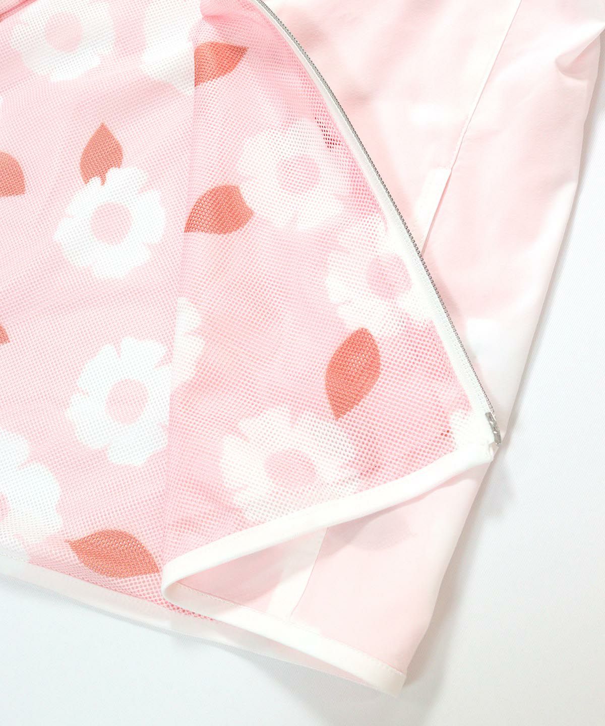 裏地（ホワイト×レッド）