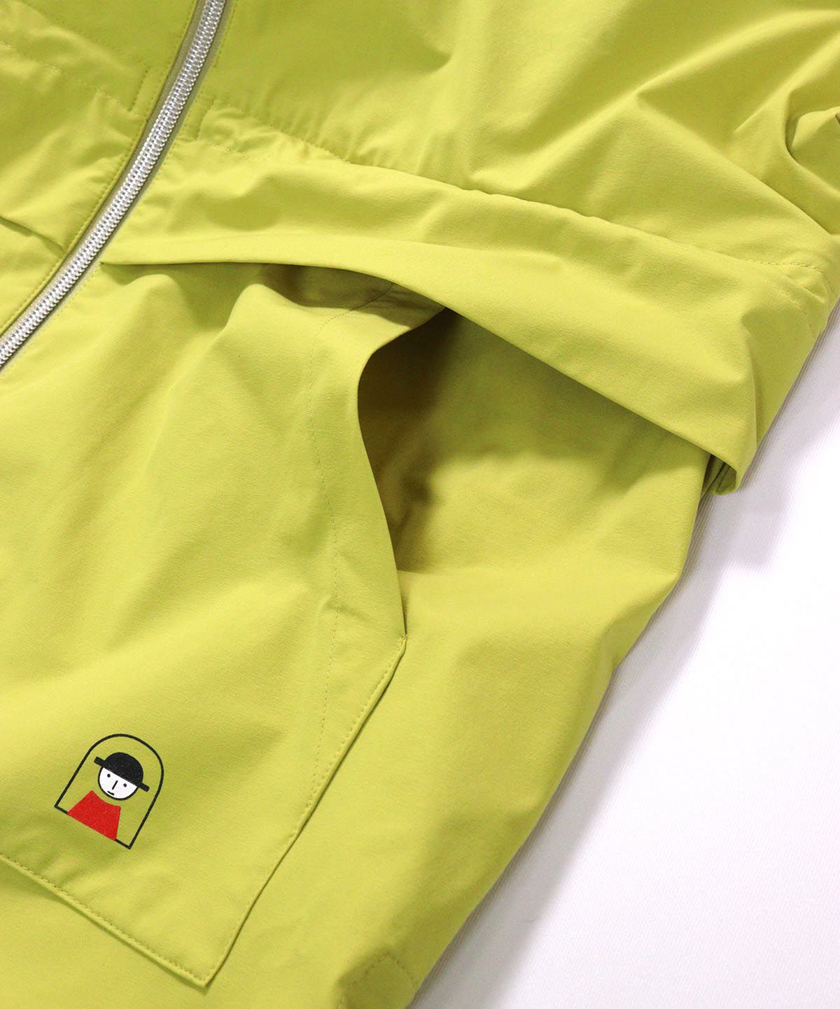 ポケット（イエロー）