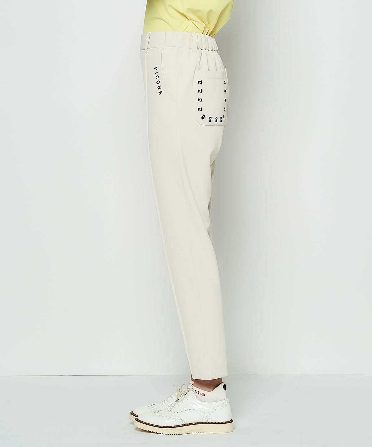 モデル画像（ベージュ）