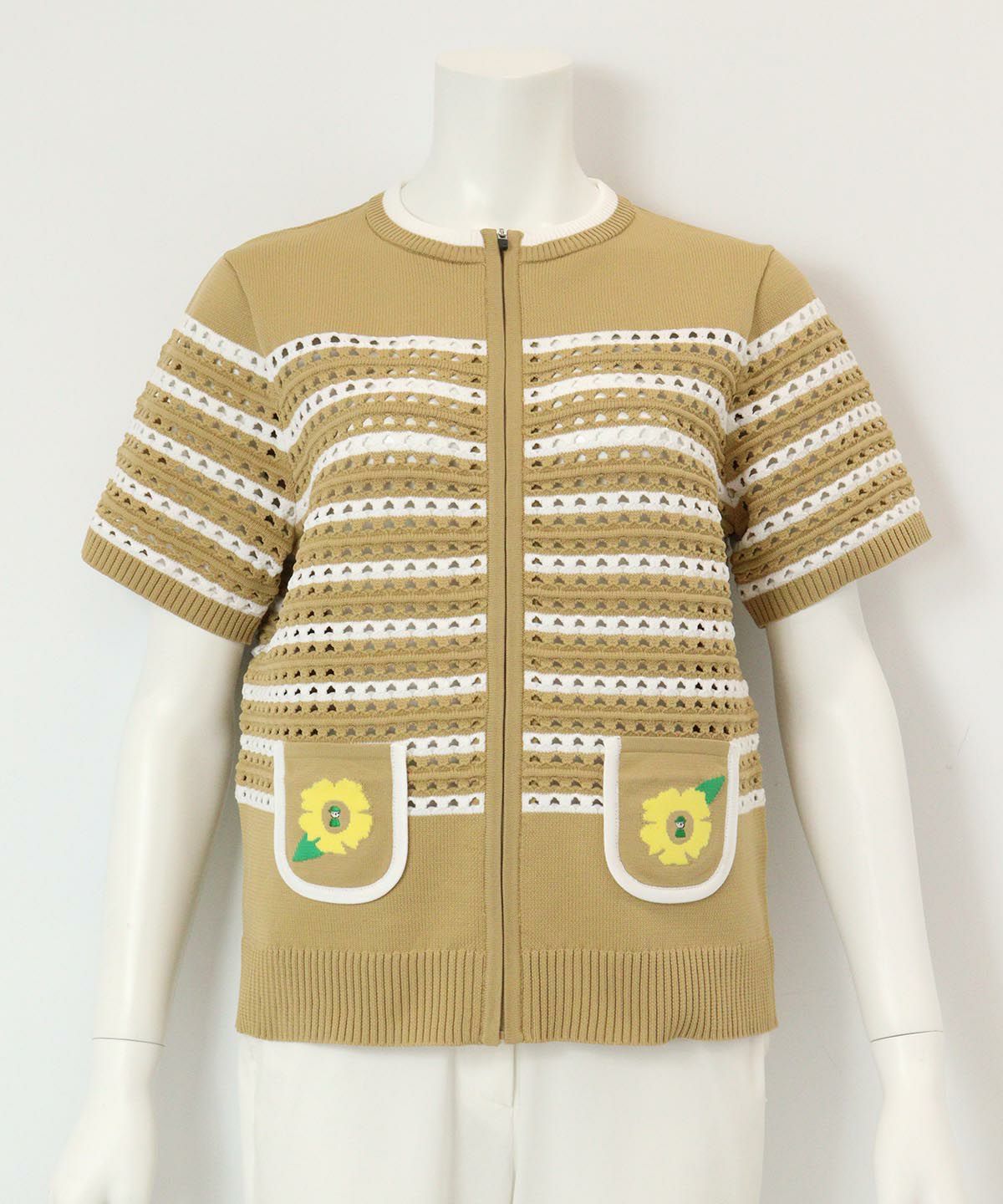 フラワー刺繍ジップカーディガン（ベージュ）