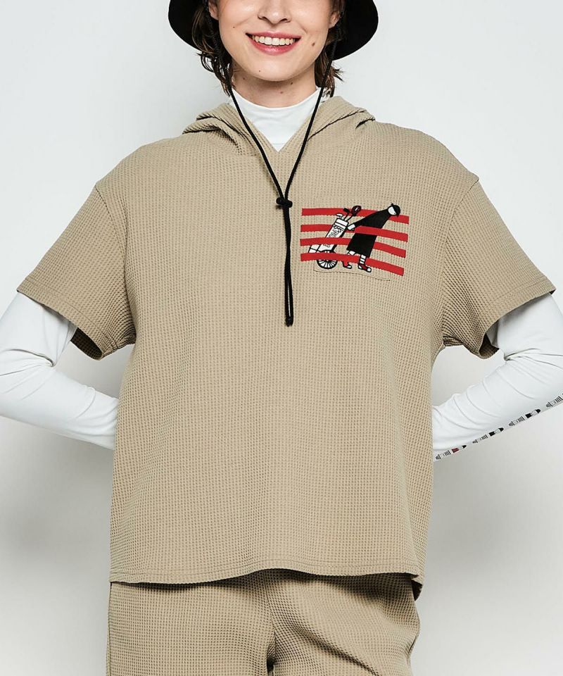 モデル着用画像（ベージュ）