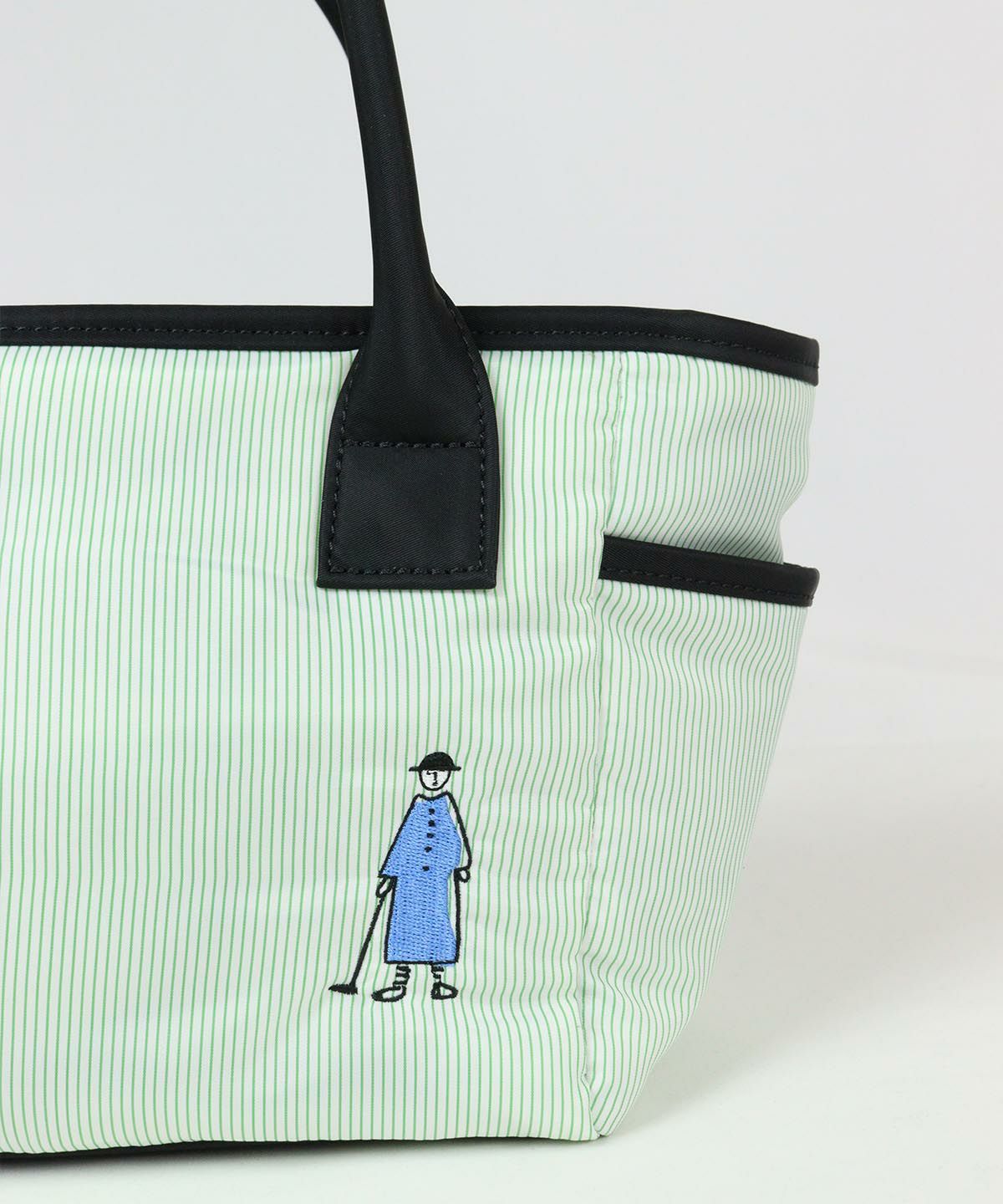 後デザイン部分（ライトグリーン）