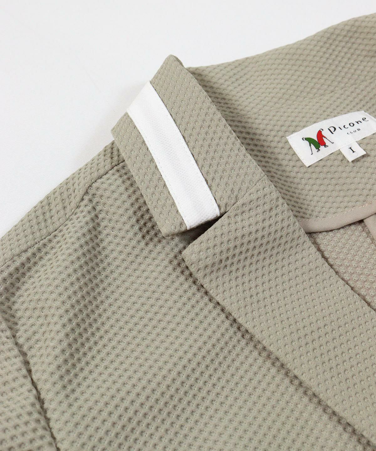 襟元(ベージュ)