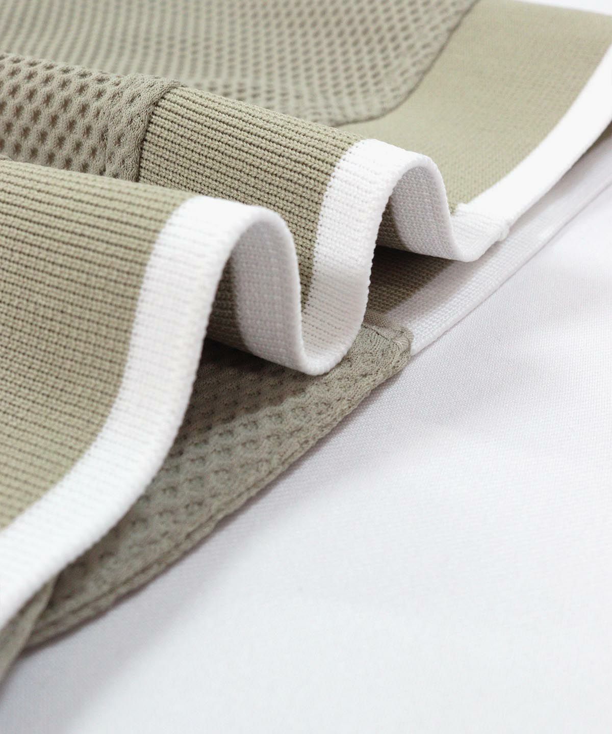 生地感(ベージュ)