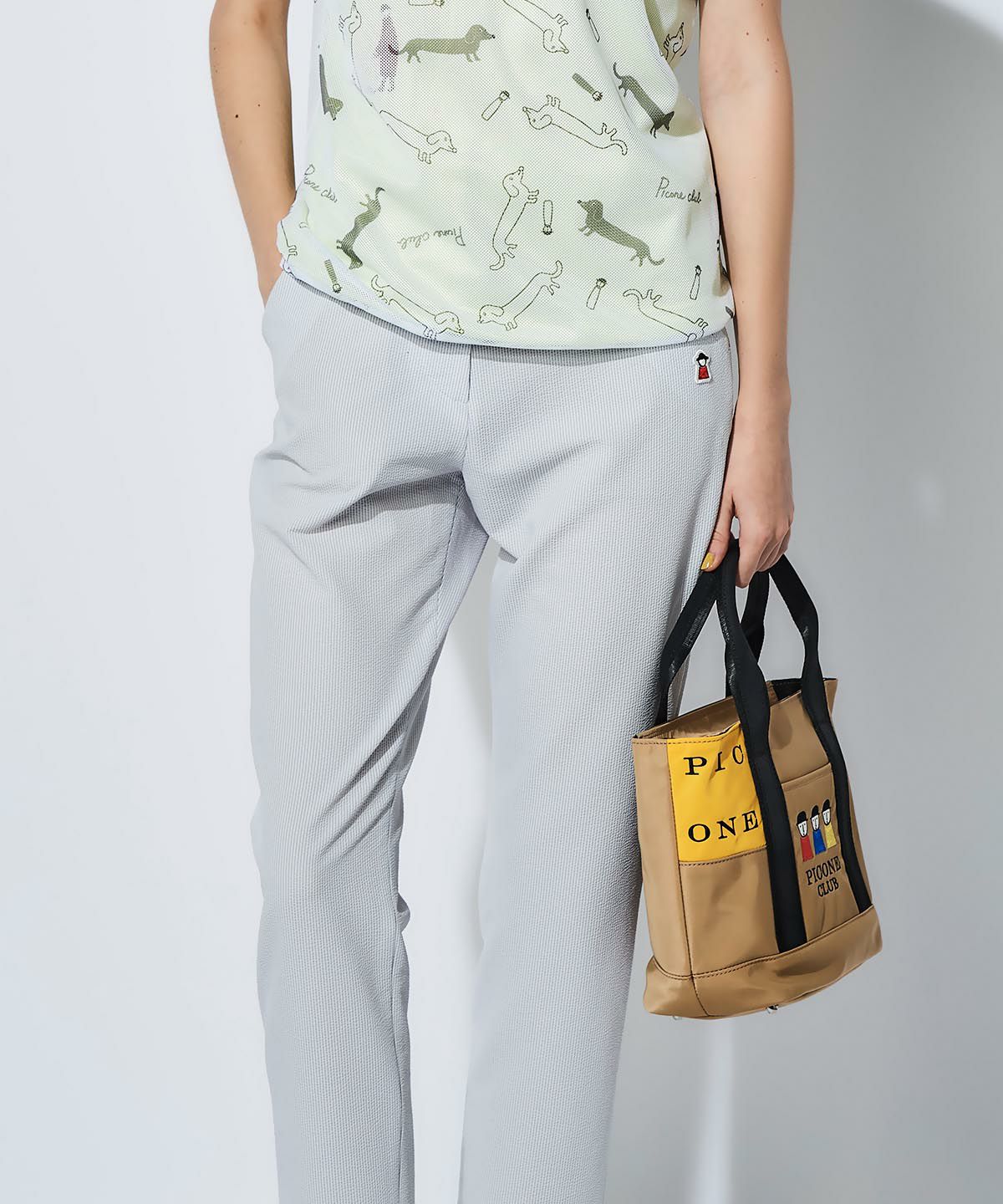 モデル着用画像（ブルー）