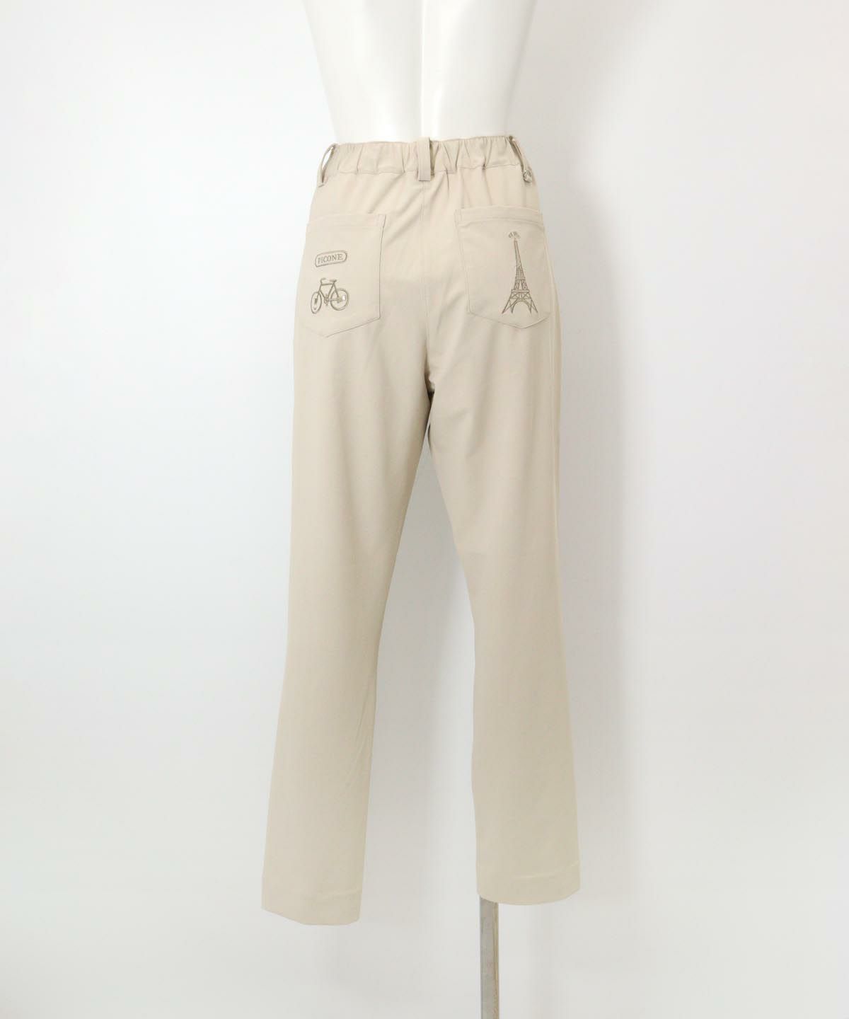  バックポケット刺繍パンツ後（ベージュ）