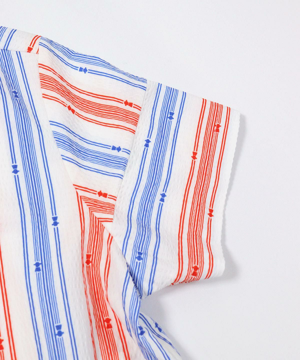 袖部分（レッド×ブルー）