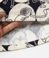 生地感(ブラック×ベージュ)