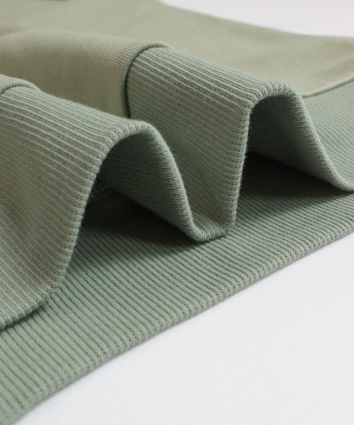 生地アップ（カーキ）