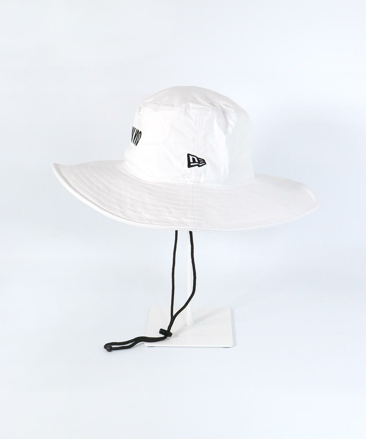 左横(ホワイト)