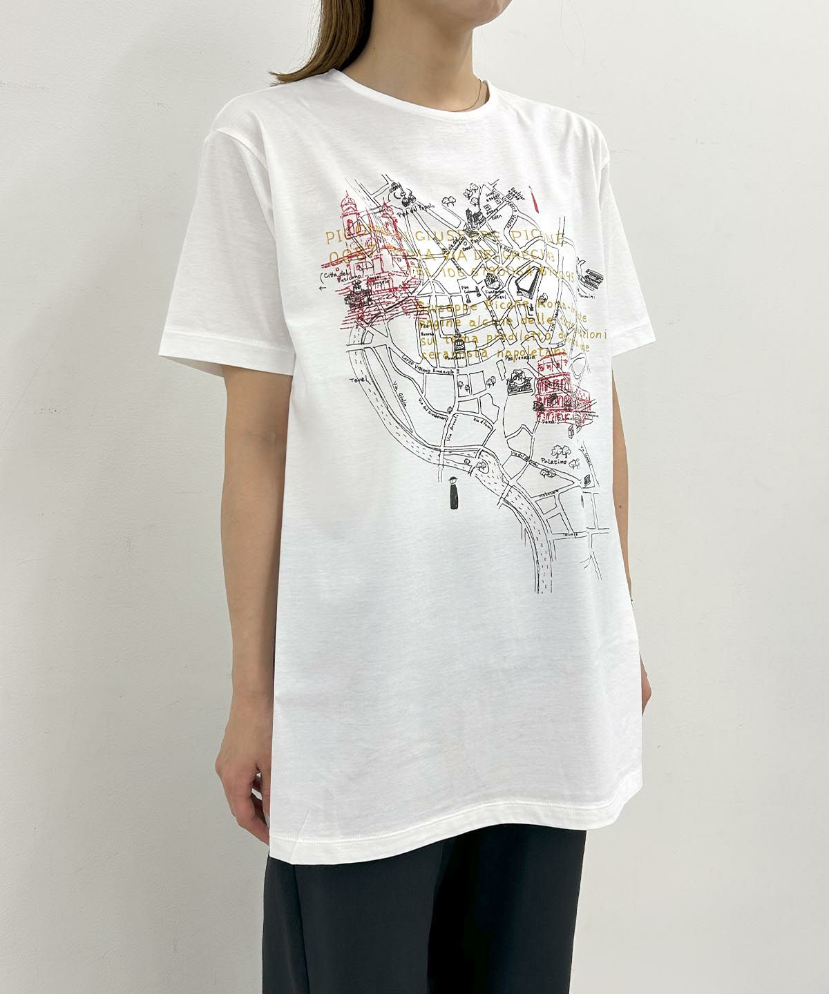 モデル着用画像(ホワイト)