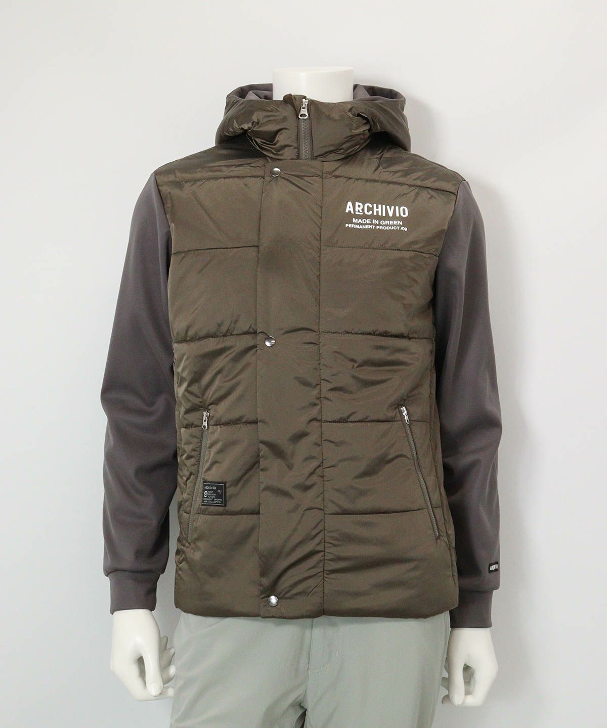 【メンズ】異素材切替中綿撥水ブルゾン(カーキ)前