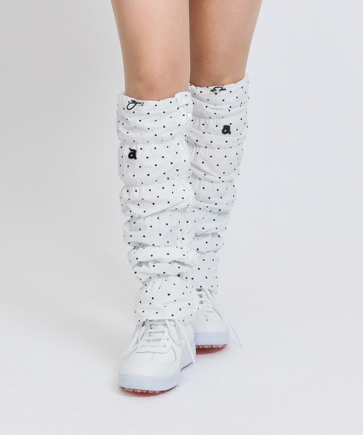 モデル着用画像(ホワイト)