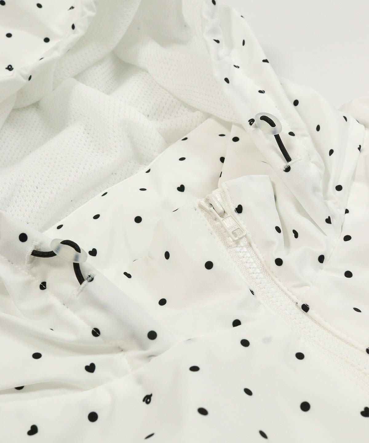 首元(ホワイト)