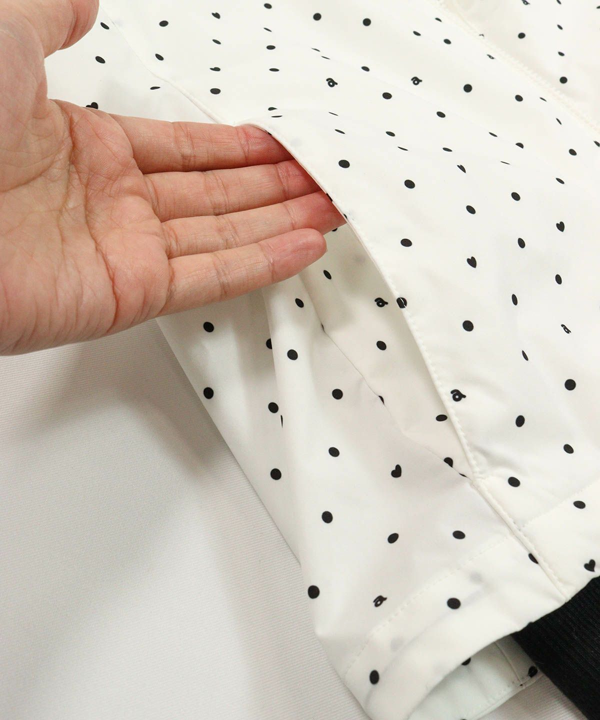 ポケット(ホワイト)