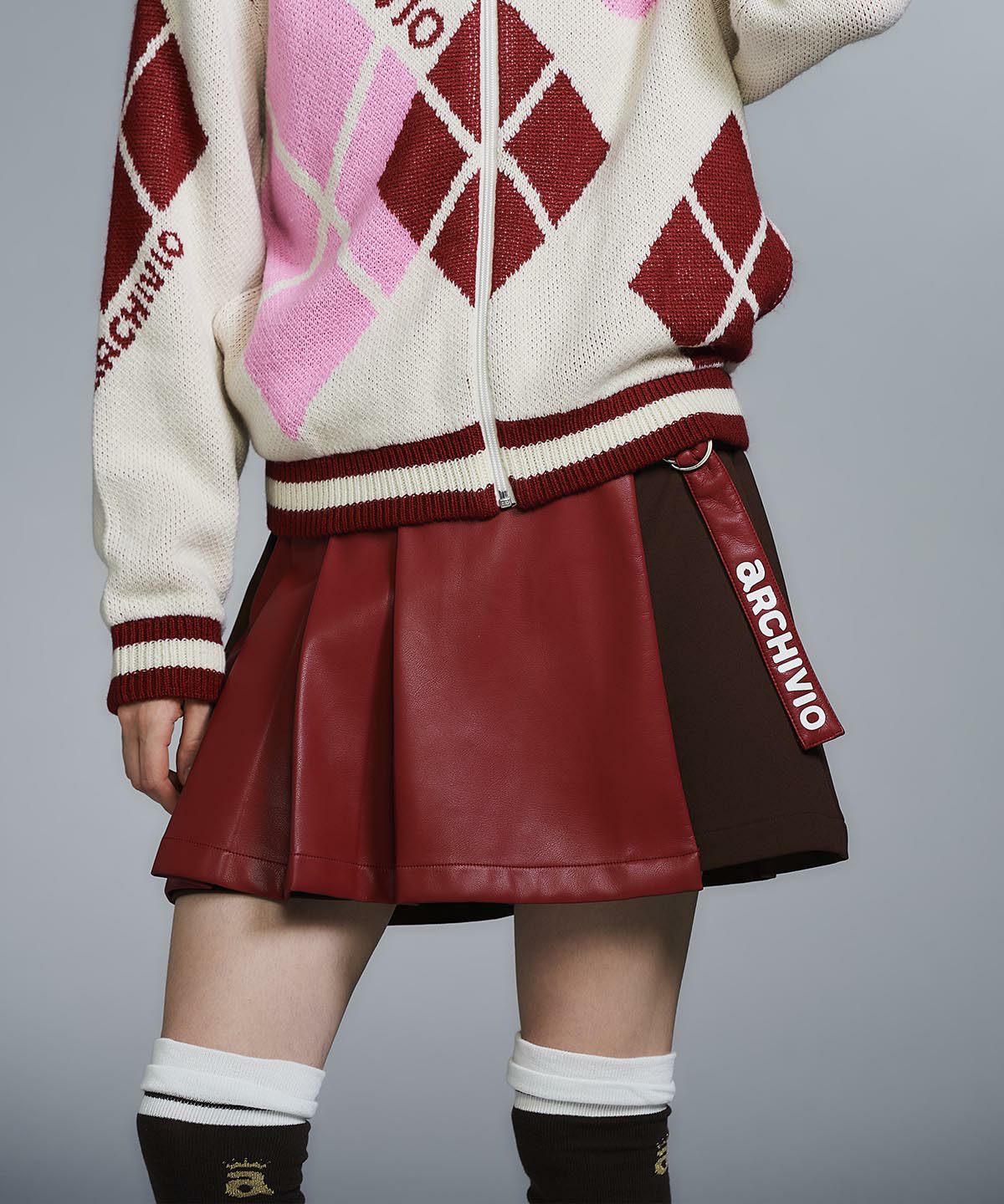 モデル着用画像(レッド)