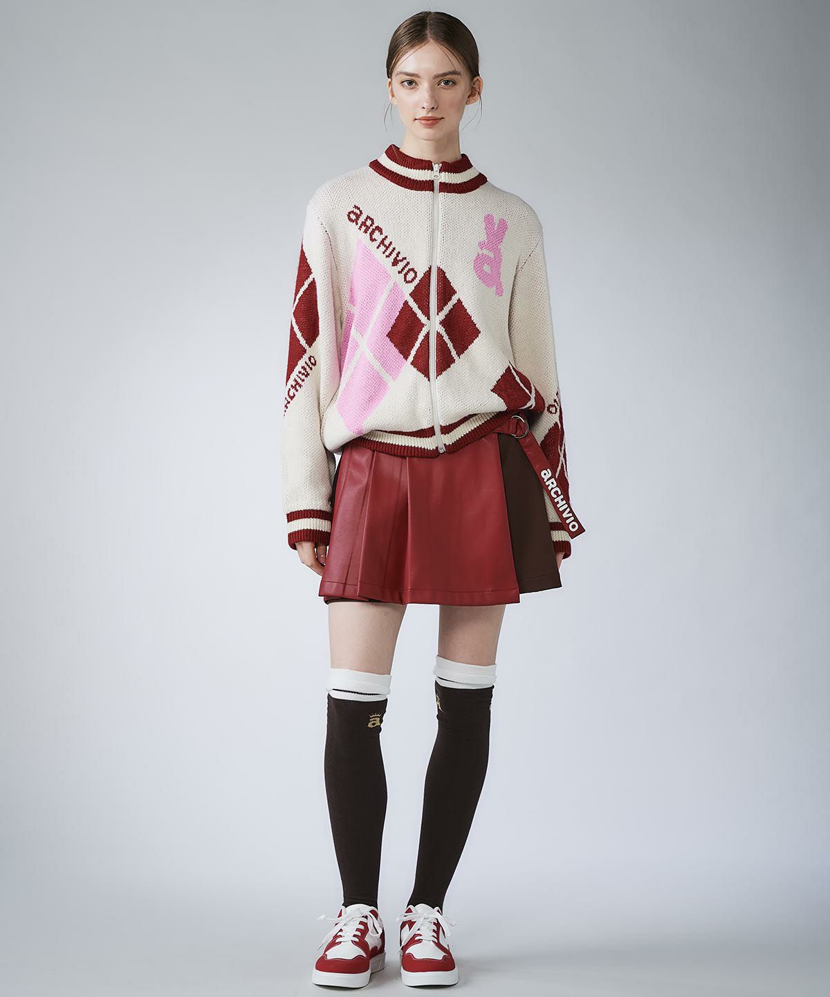 モデル着用画像(レッド)