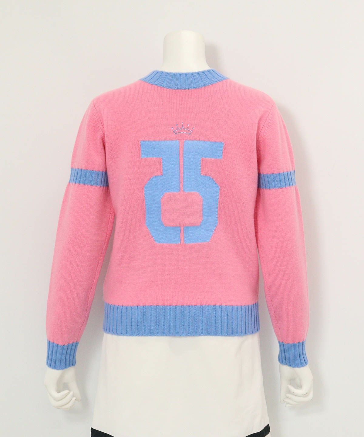 カシミヤ100％バックロゴニット(ピンク)後ろ