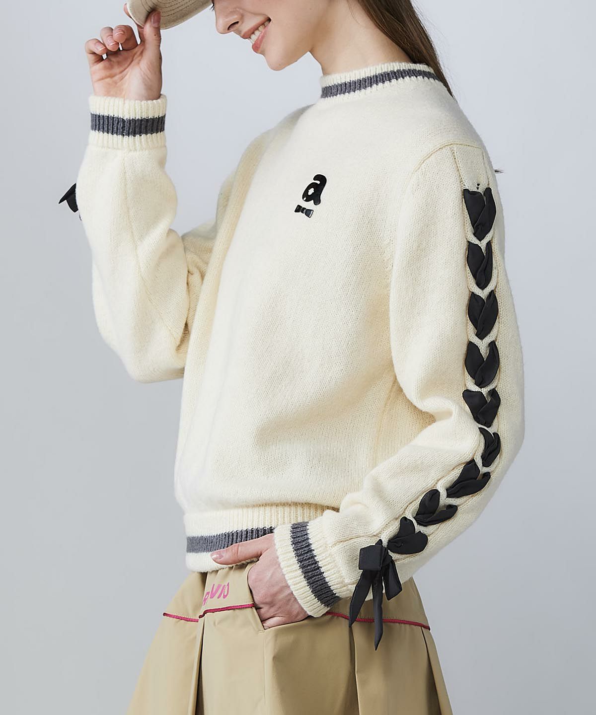 モデル着用画像(ホワイト)