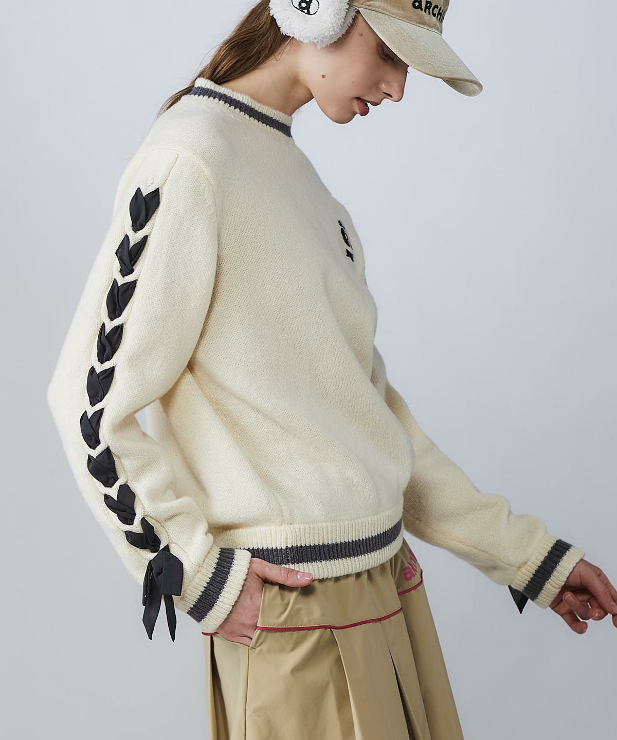 モデル着用画像(ホワイト)