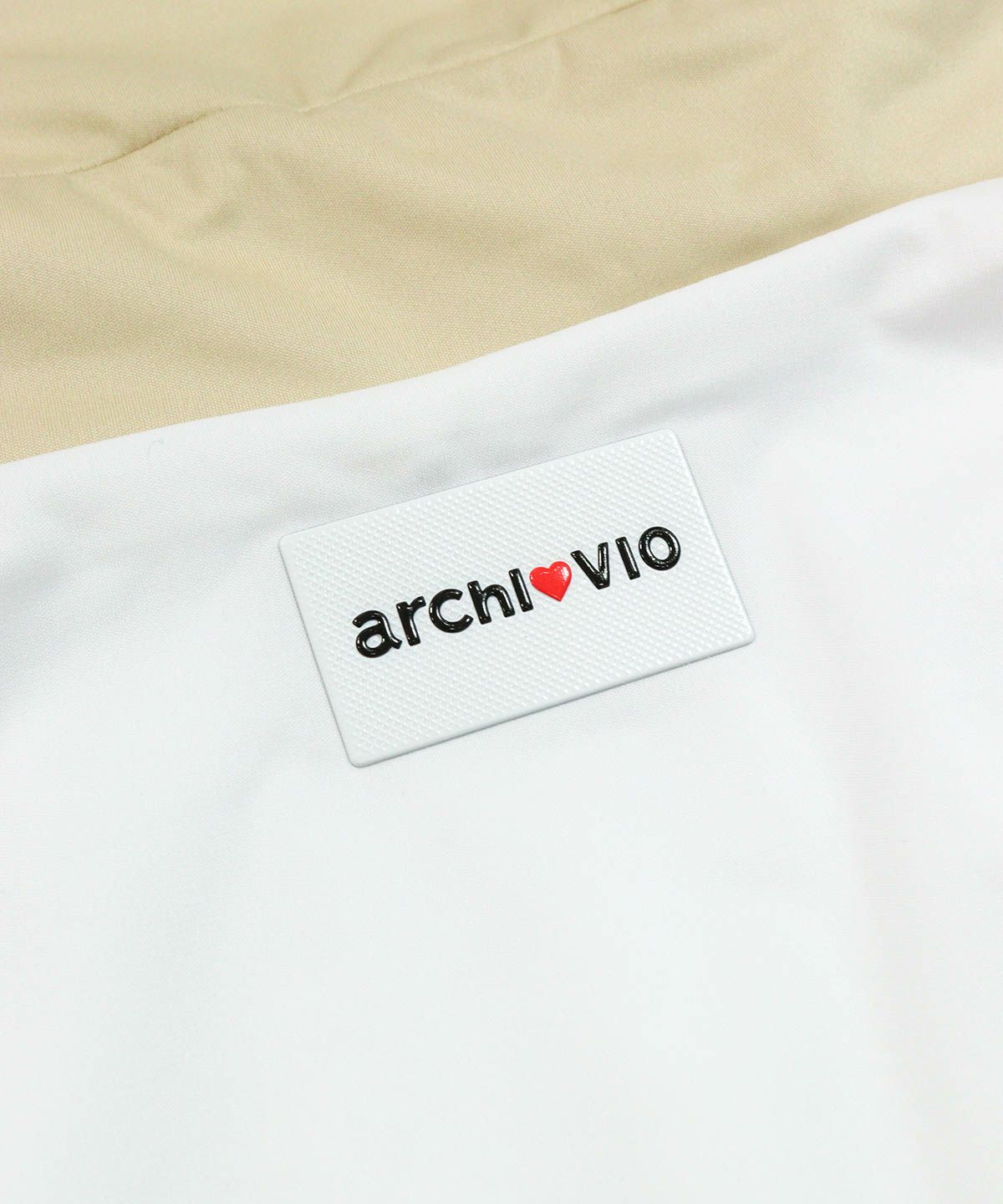 ロゴ(ベージュ)