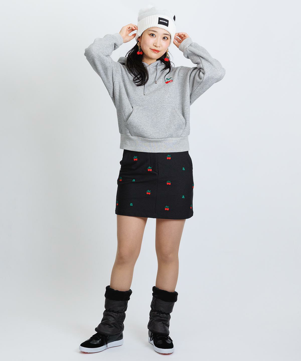 チェリー柄裏起毛パーカー|アルチビオ - ゴルフウェアや婦人服通販