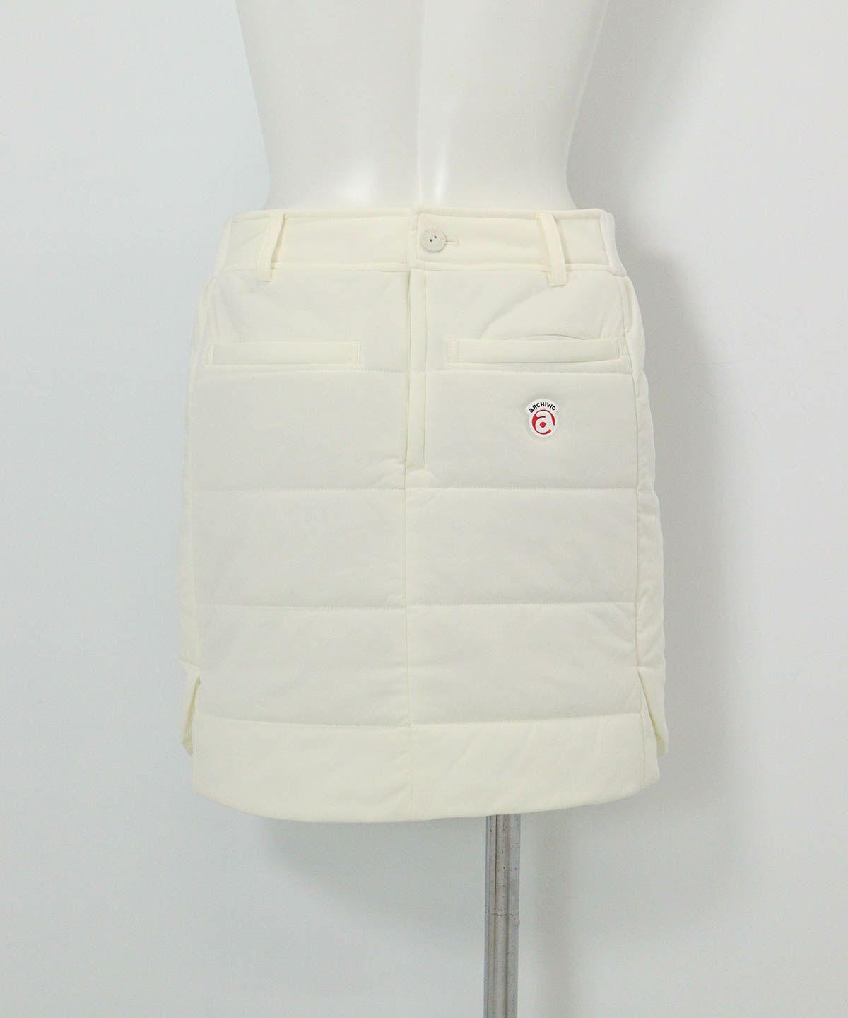 防風保温中綿キルトスカート(ホワイト)後ろ