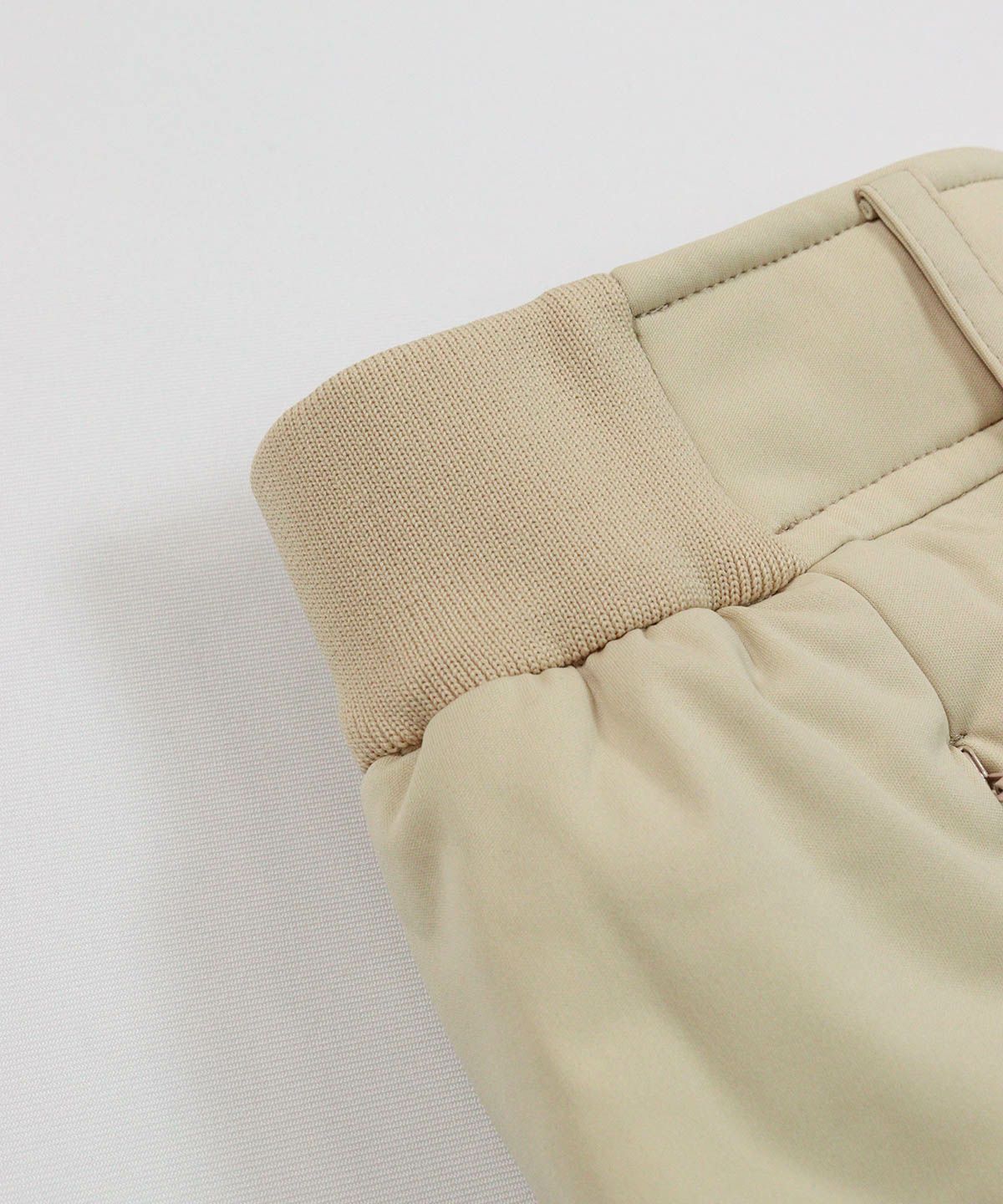 ウエスト部分(ベージュ)