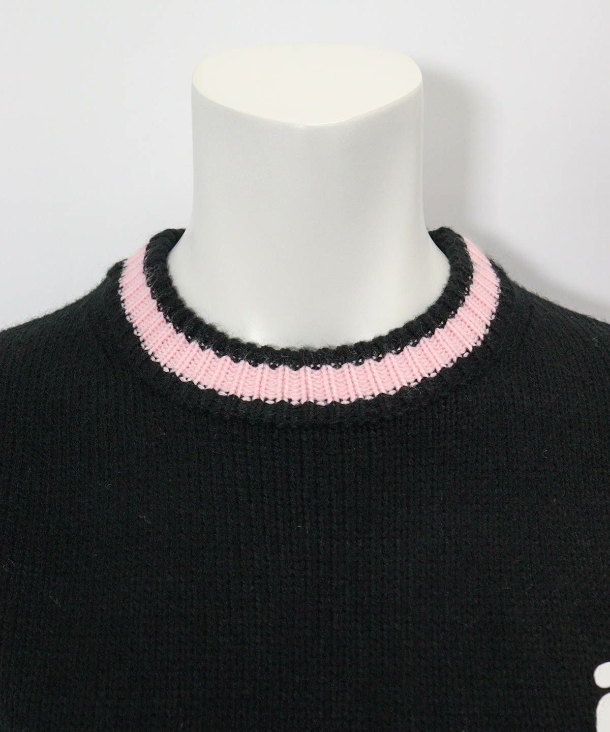 首元(ブラック)