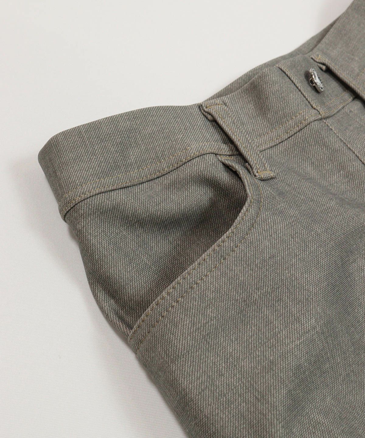 ポケット(グレー)