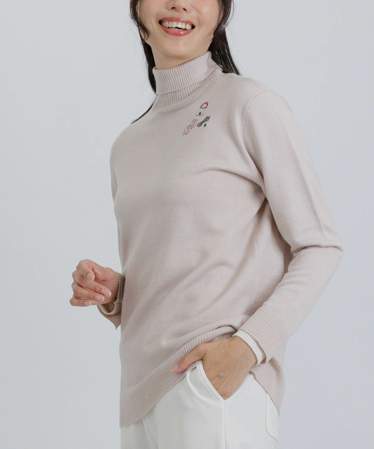 モデル着用画像（ベージュ）