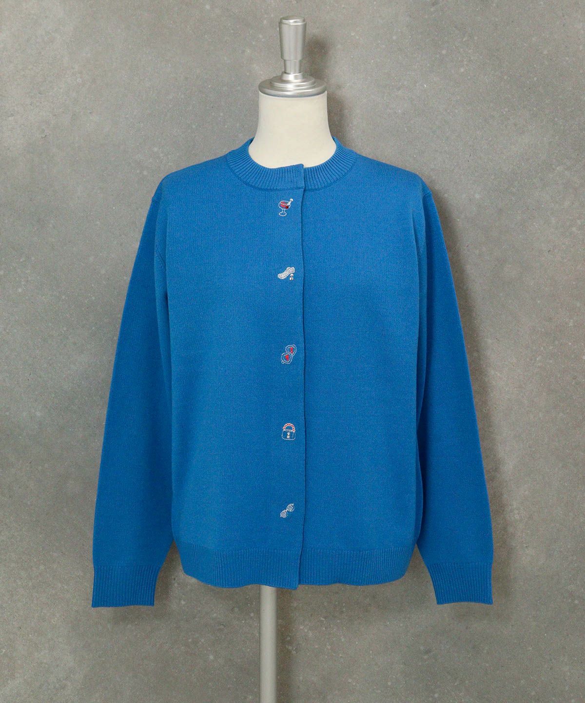 ウール混ボタン風刺繍カーディガン（ブルー）