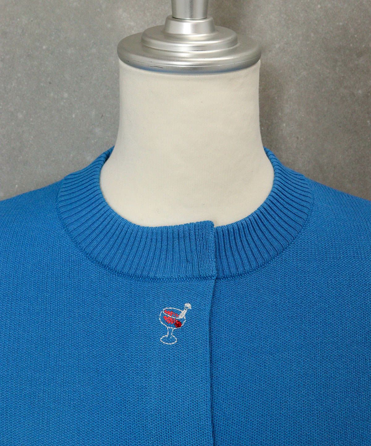 襟元部分（ブルー）