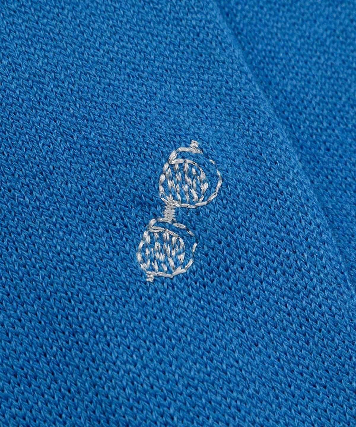 デザイン部分（ブルー）