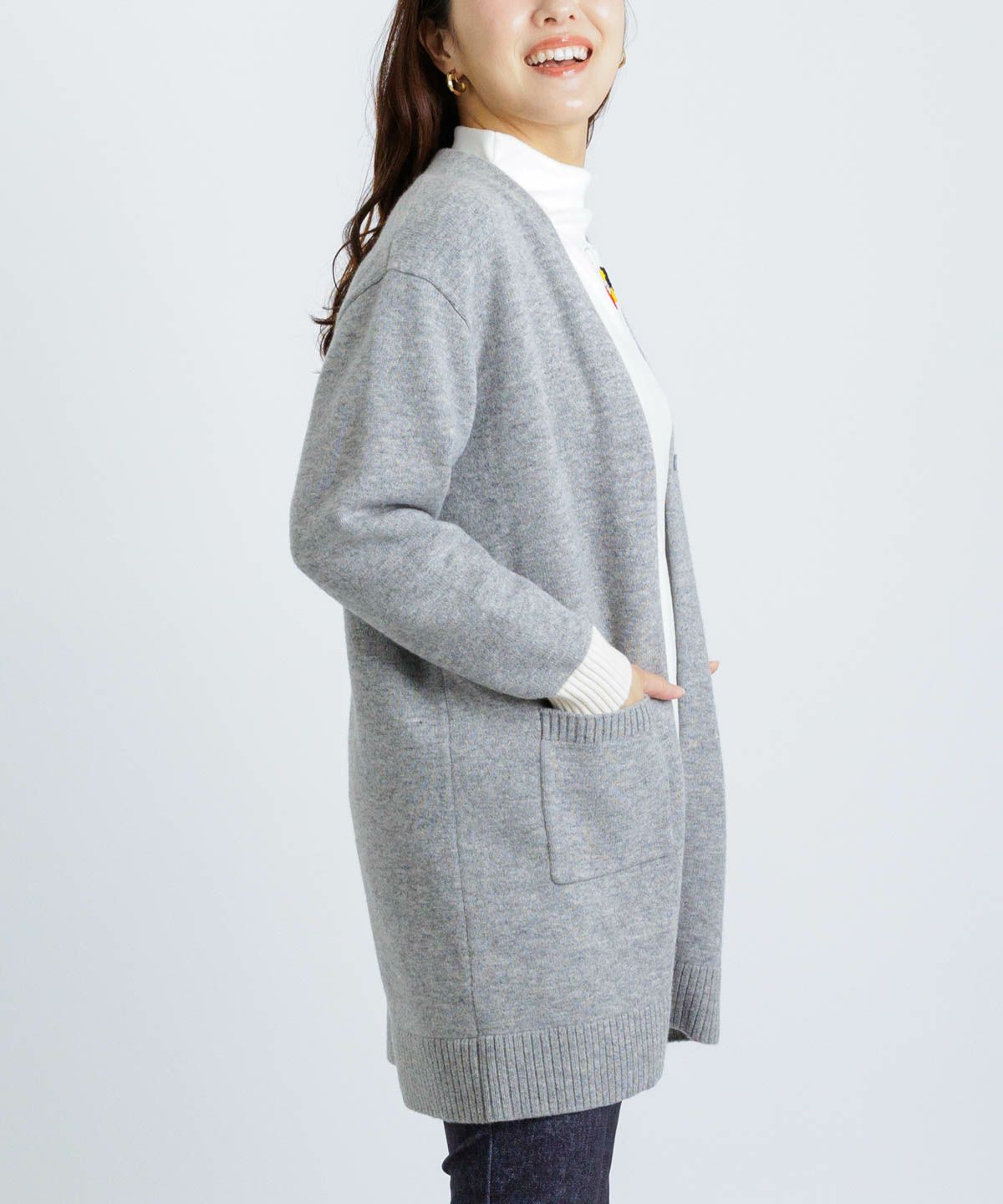 モデル着用画像（ライトグレー）