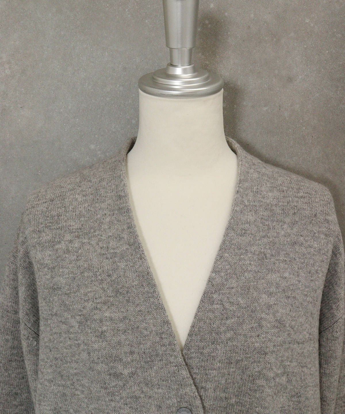 首元部分（ライトグレー）