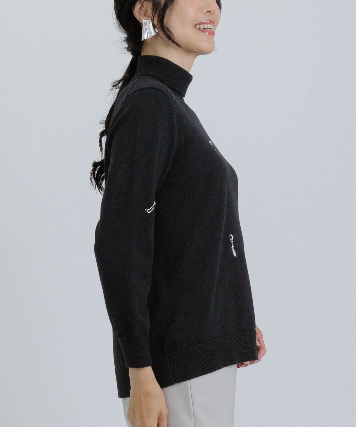 モデル着用画像(ブラック)